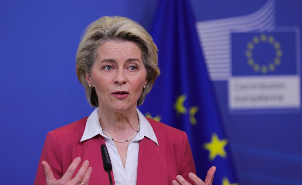 欧盟27国，彻底没救了4月22日布鲁塞尔的表决现场，一笔900