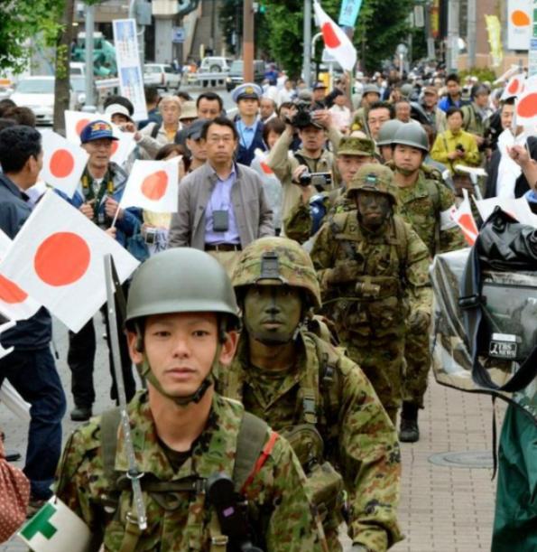 日本现在是不是在备战？直接说答案，很有可能。岸田文雄，1957年出生于东京，成