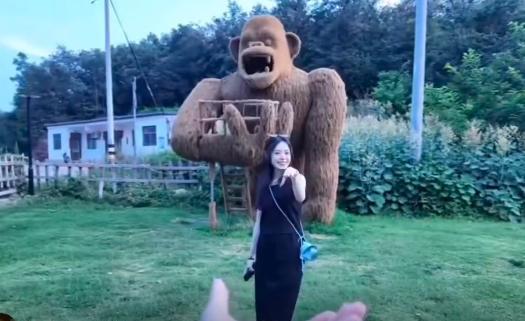 冬妍也来晒幸福了，真美好。在厦门打完乒超比赛后，看到冬妍也发了她和牛冠凯的旅行
