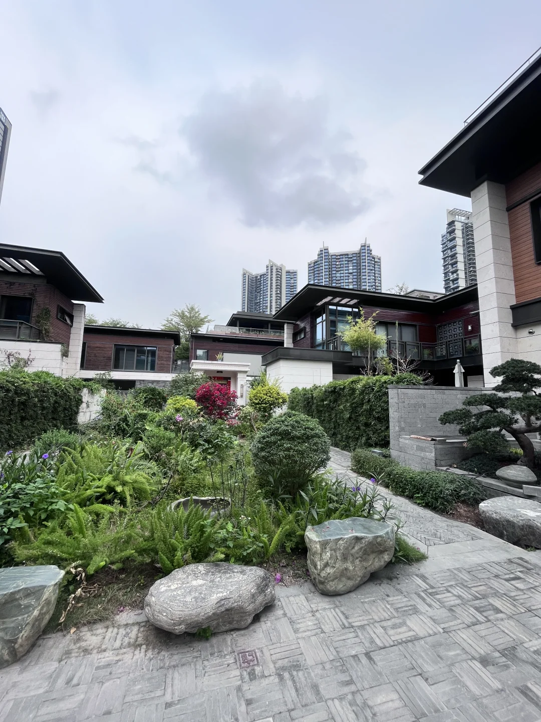 华侨城合院别墅｜ 394平全新毛坯