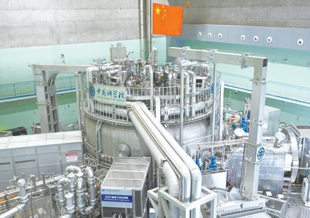 中国“人造太阳”一旦点亮，美国11艘航母舰队，将在24小时内，被激光武器“烧成废