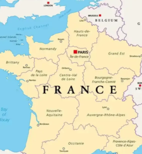 法国这是真接受不了，眼看自己在中国眼中的地位要被西班牙取代了。这一次，也是拼了，