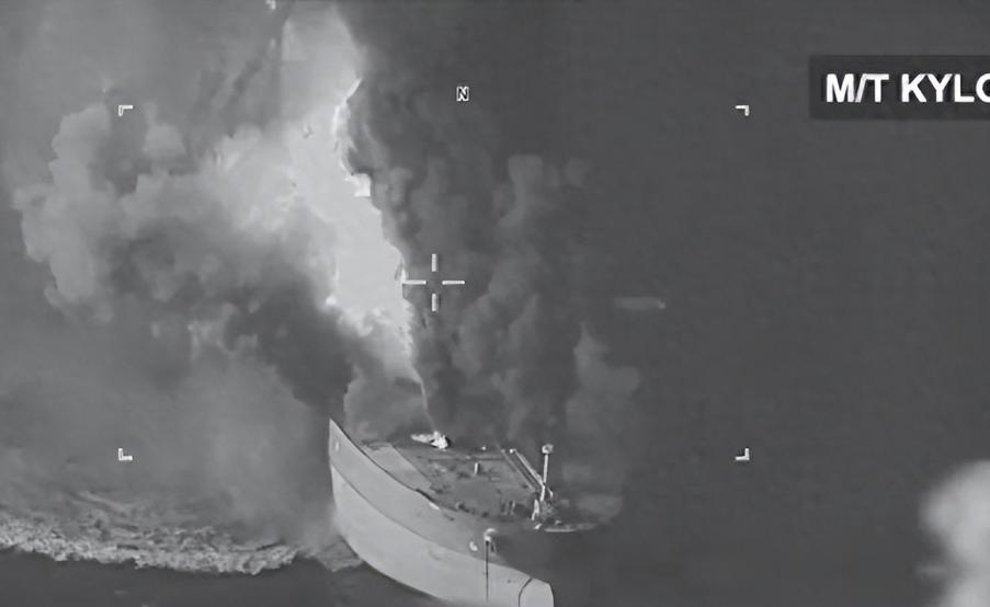 美军战机直接在阿曼湾动武，击瘫了一艘重7万吨级中国相关商船，世界都沉默了，国