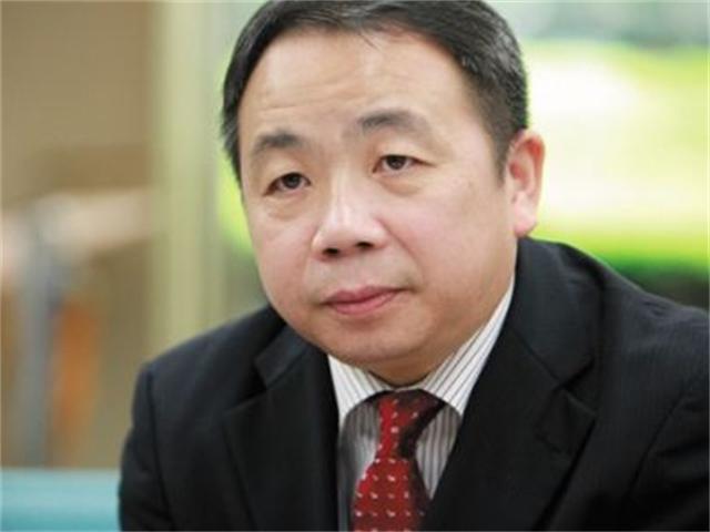 卖国贼石平走了！带着一家人彻底与故土断绝了关系，但是他的家人真的太可怜了，这个下
