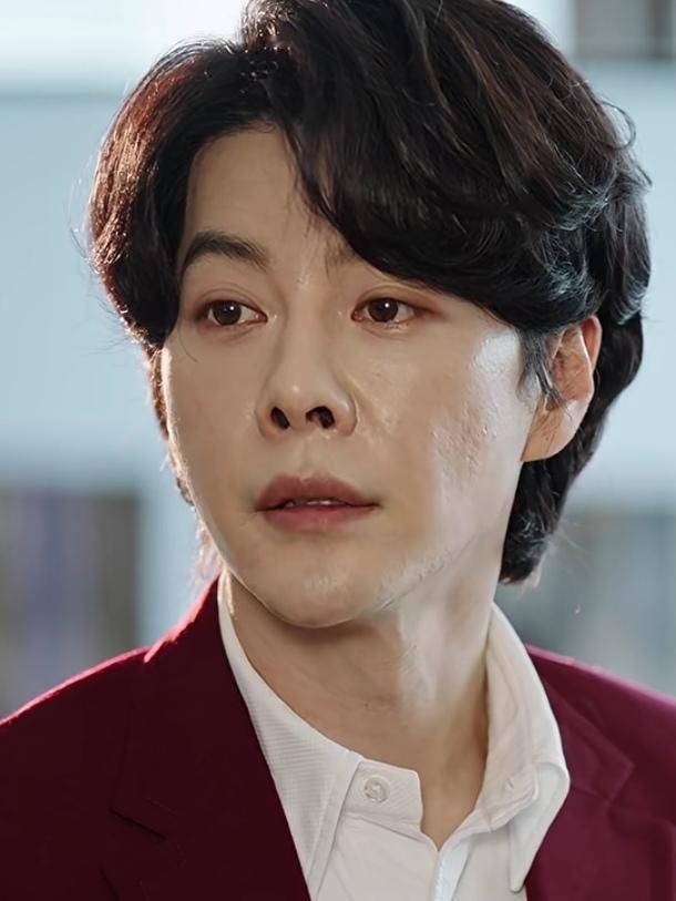 徐海乔：中年男演员演“富二代”，被指油腻43岁的徐海乔，在热播剧《蜜语纪》中