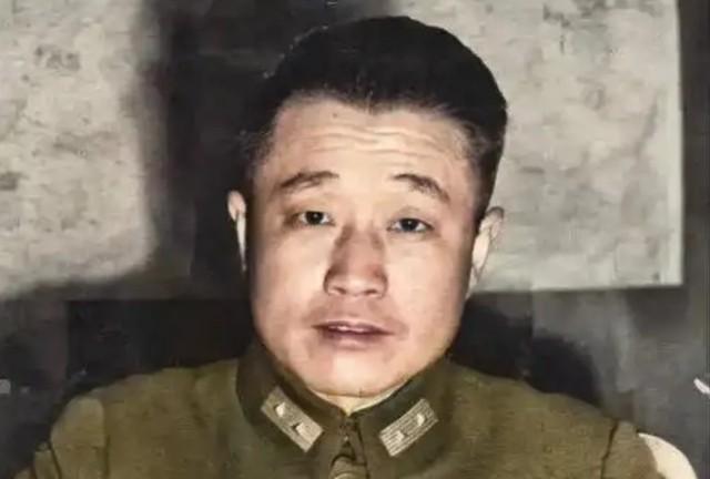1973年5月8日，杜聿明等人参观伟人旧居后，杜聿明笑着对韶山接待的同志说：“帮