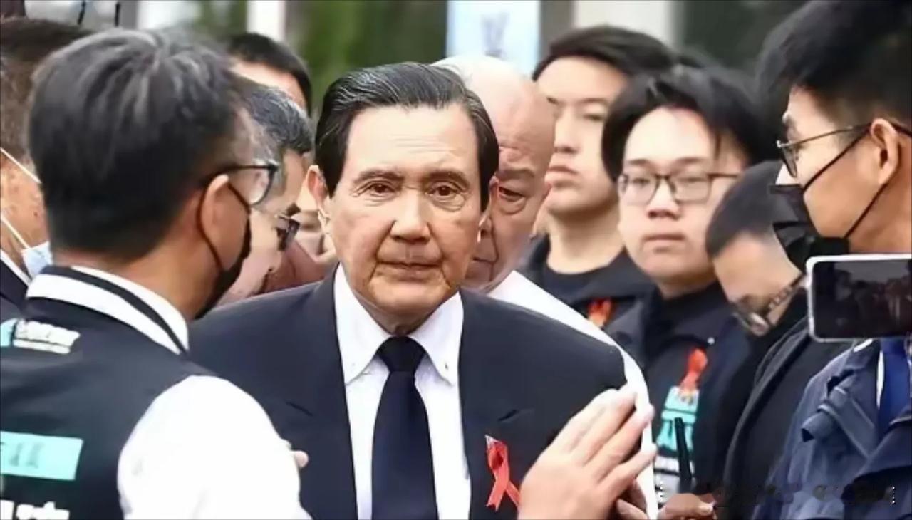 马英九怒斥赖清德“历史冷漠症”！台湾最后一位慰安妇阿嬷离世，民进党却集体噤声