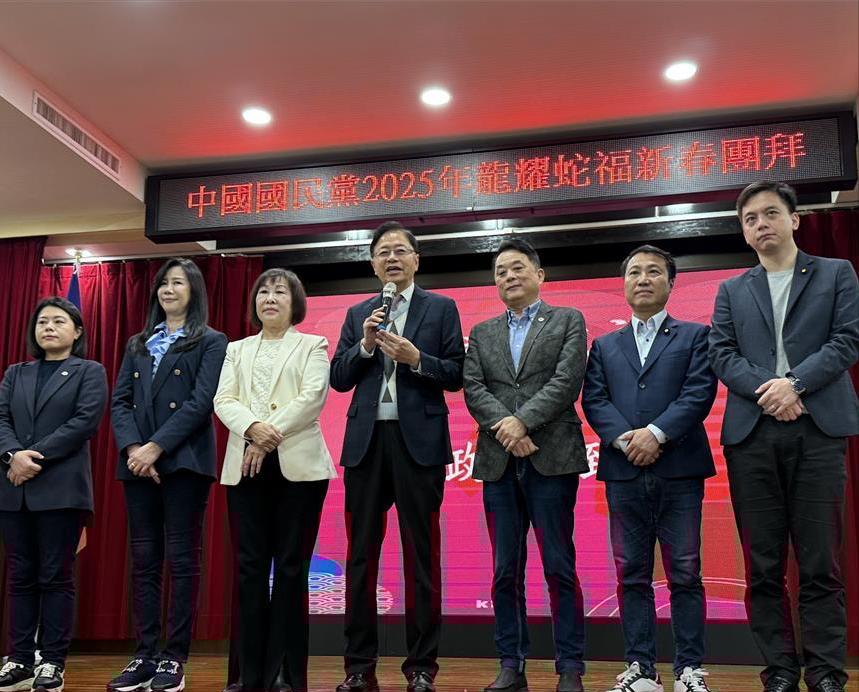 张善政力挺桃园6名国民党“立委”高喊不同意罢免桃园市6名国民党立委面临“6区