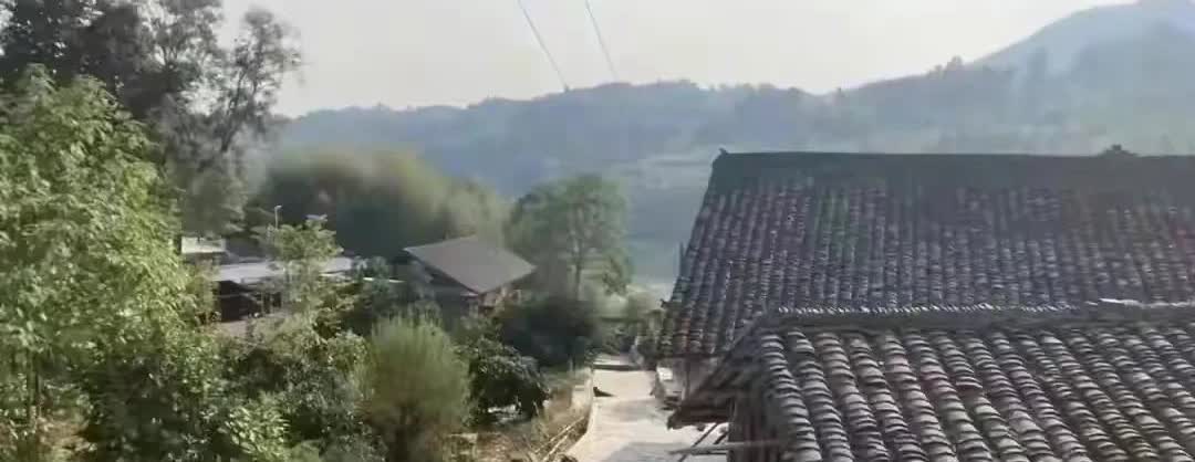 农村娶个媳妇这么难吗？我表姐的儿子今年34岁，身高1米75，长得白白净净
