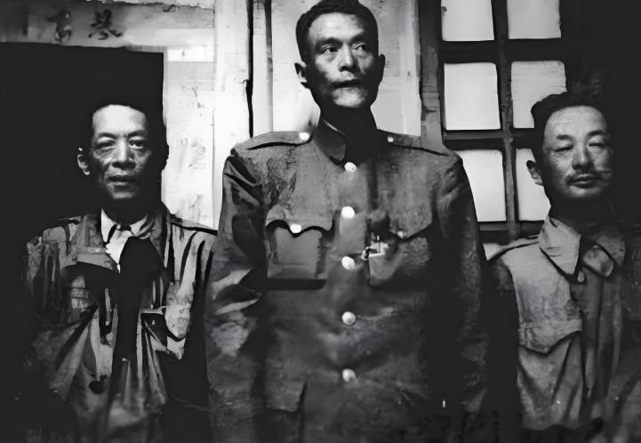 国民党高官里，汤尧大概是最倒霉的一个。1949年底，他好不容易弄到机票逃到台湾，
