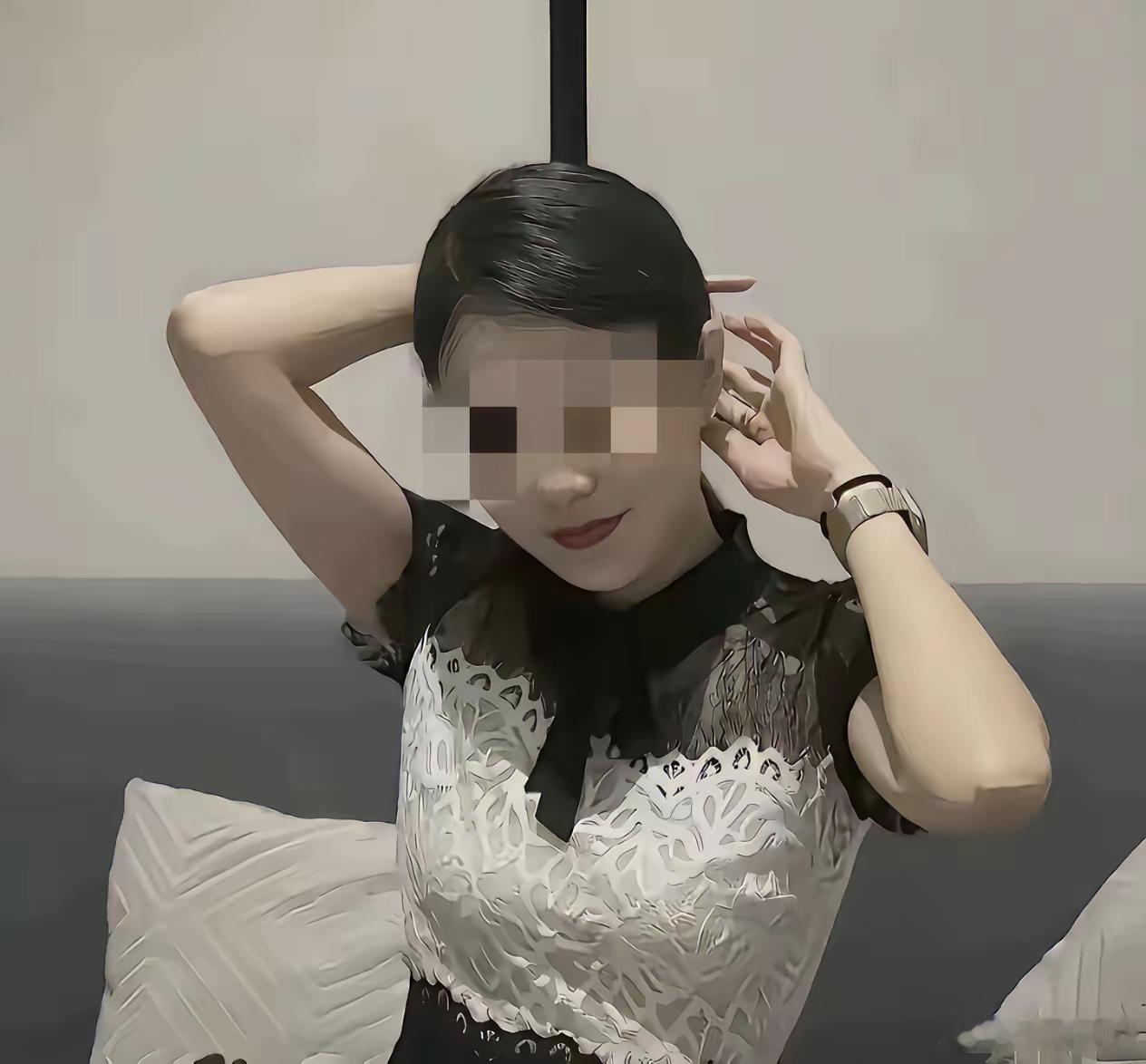 郑州出轨女行政长得确实是太哇塞了，虽然已经是32岁了，但是要身材有身材，要长相有