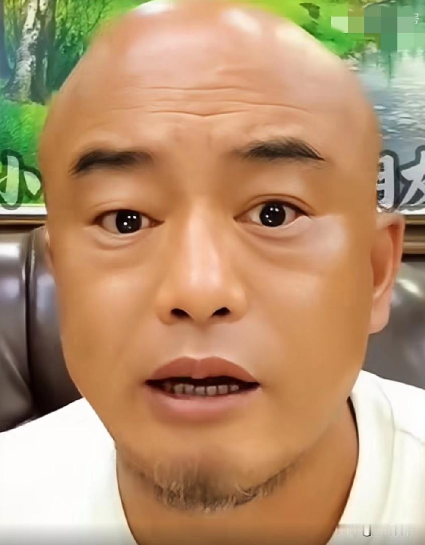 丁老五说二驴流量好因为方丈停播了！二驴前两天让丁老五别再扒瞎辛巴，丁老五今天