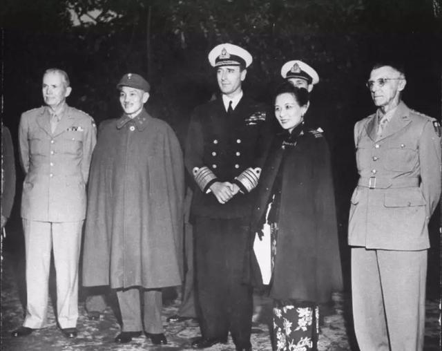 1969年，开国上将陈明仁递交辞呈，打算回长沙休养。消息传到毛主席那里，主席拍案