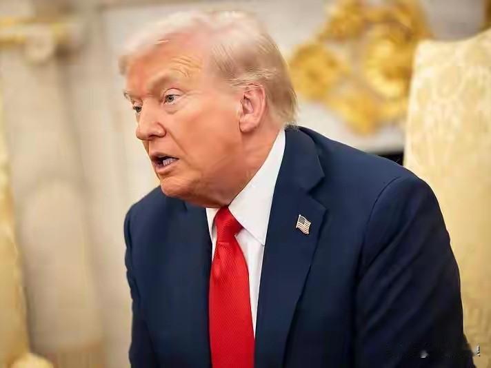 刚刚美国总统特朗普表示我与普京进行了长达1个多小时的通话我们谈的很好对