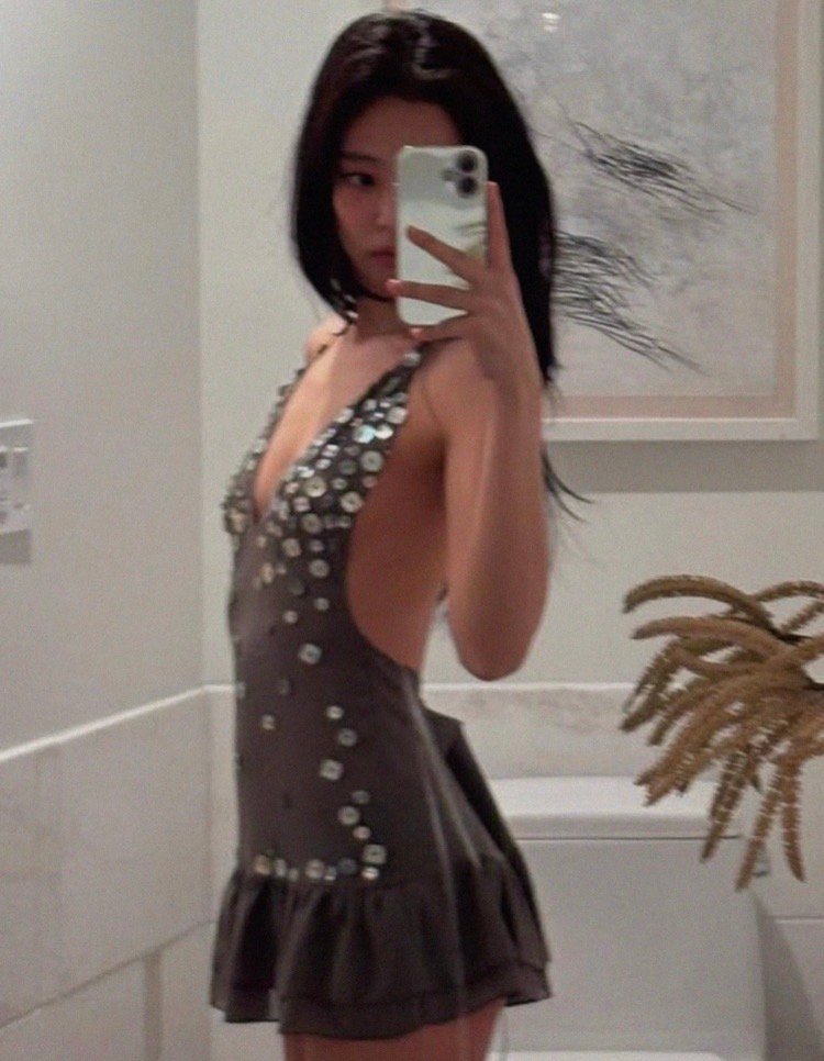 同款衣服，仿珍人和珍妮谁秒了？​​​
