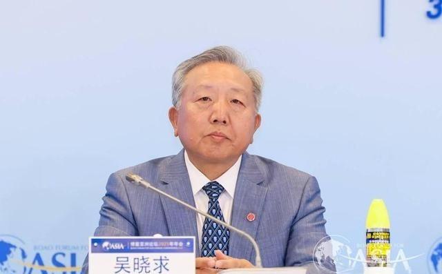 这才是真专家！经济学家吴晓求教授直接点破：“老百姓收入都没增加，还一个劲喊刺激消