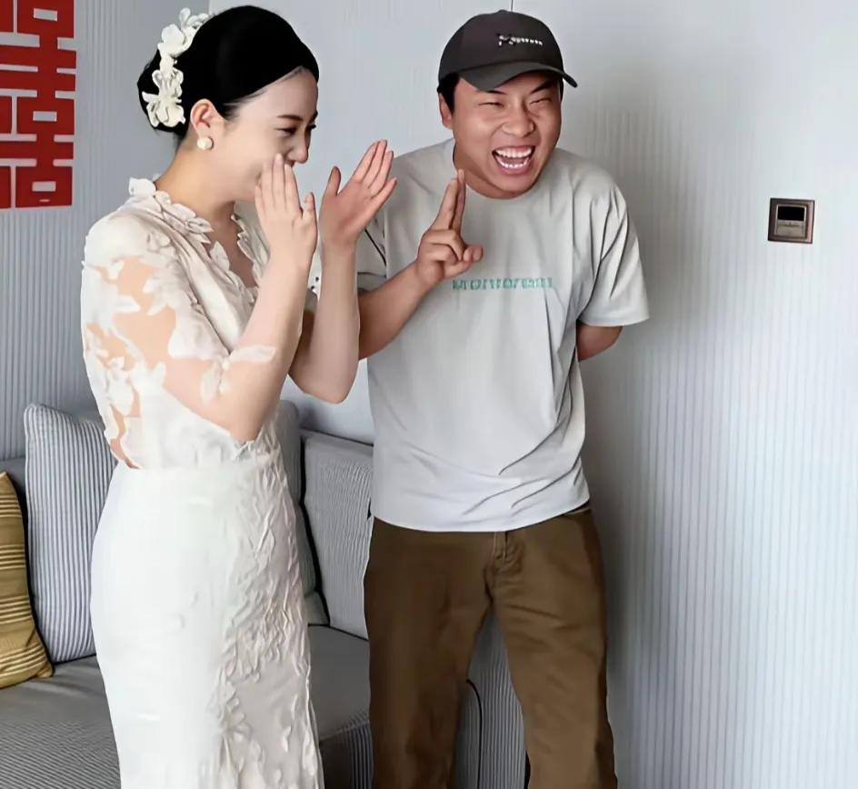 徐志胜五一跑到徐州，参加大学同学的婚礼，结果现场却有点尴尬了五一假期，徐志胜