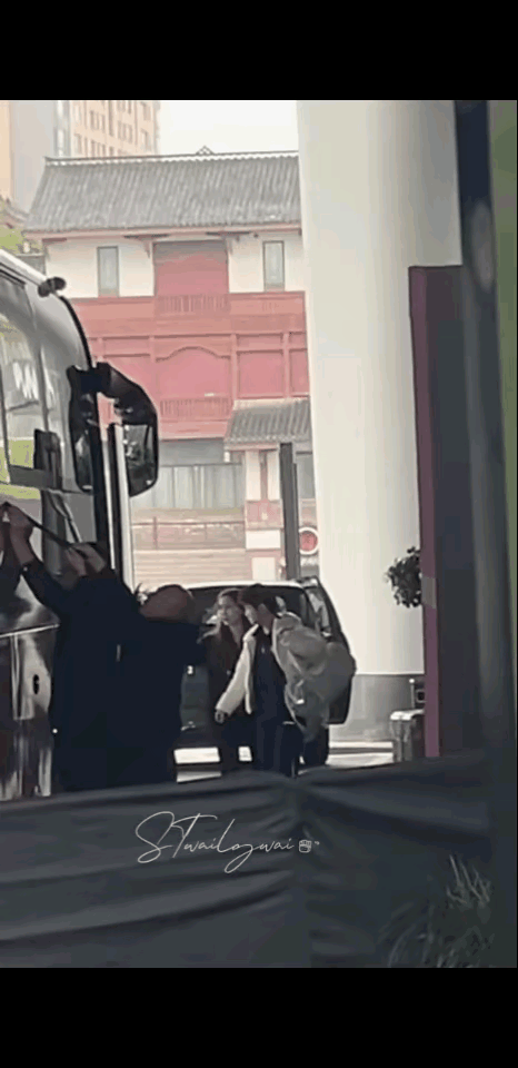 孙颖莎，王楚钦等主力没回北京，直接去成都训练基地封训了！月底就是今年最重要的