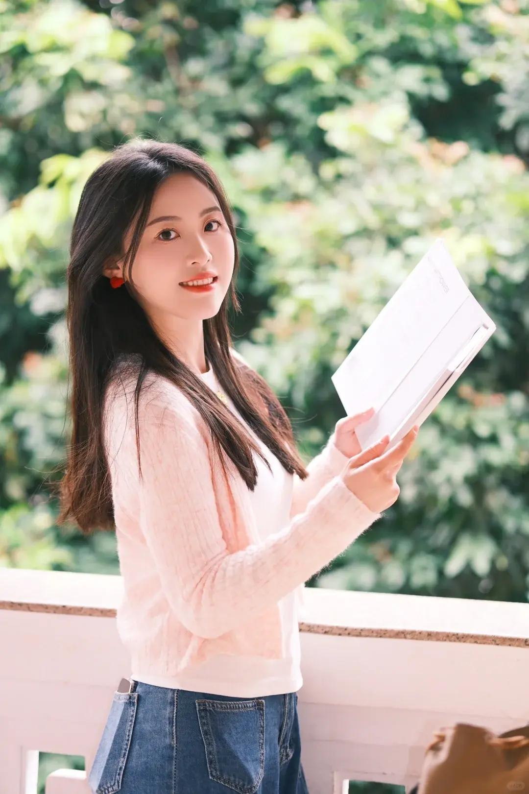 如果100万和她只能选一个，你选哪个