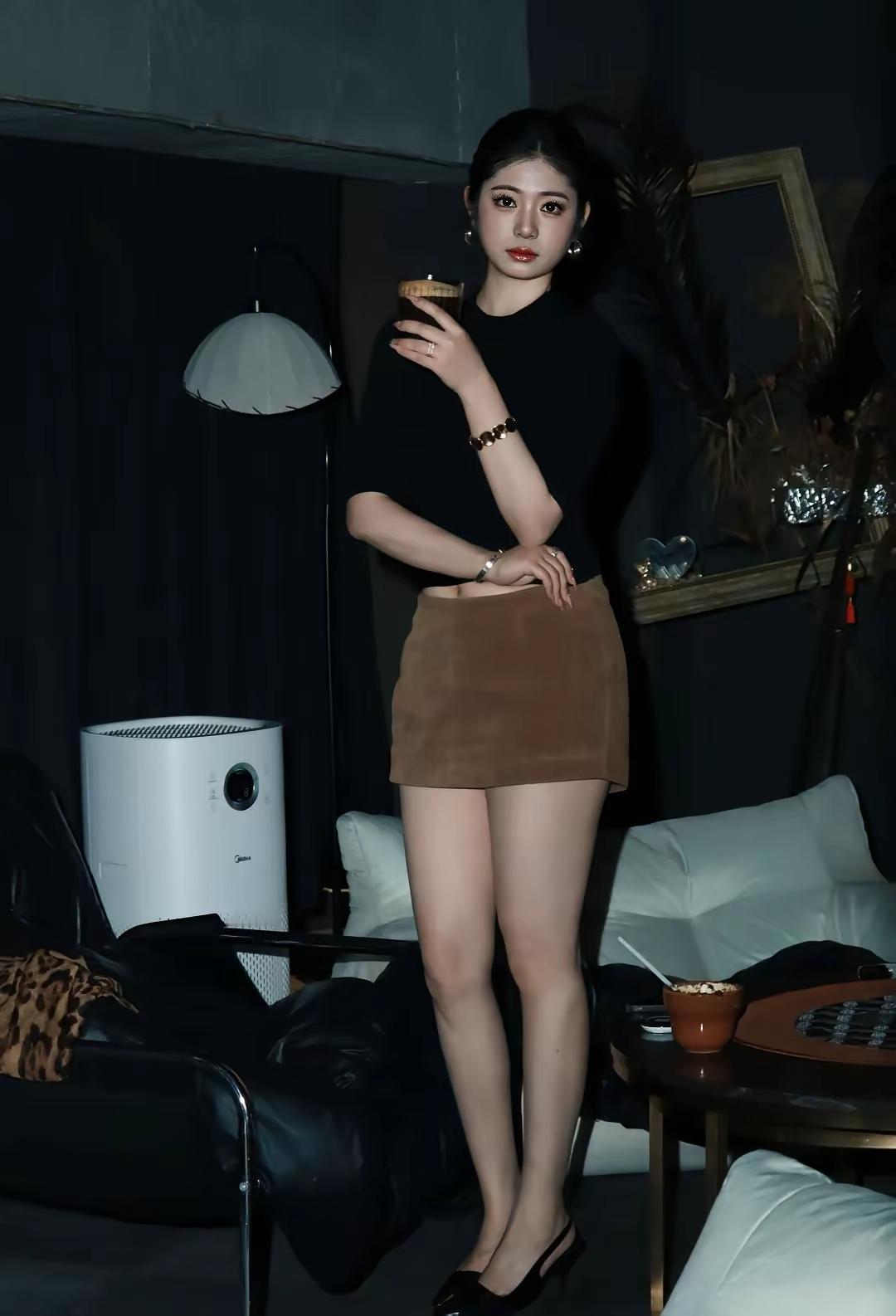 一杯咖啡伴余生