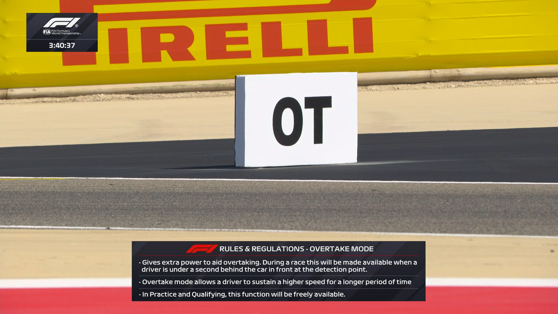 今年赛道边没有DRS指示板了，换成了OT（overtake超车模式）和SM（s