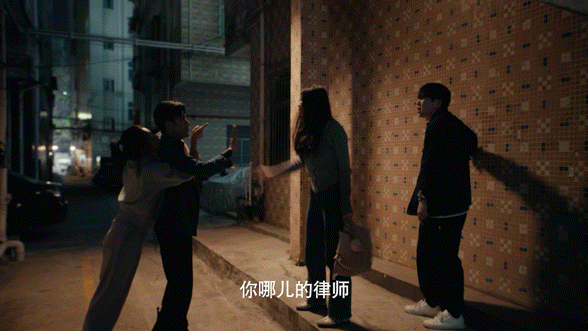 恋爱脑像线面一样繁殖了看着剧中人物因为恋爱脑而遍体鳞伤，真想告诉他们，爱情不是