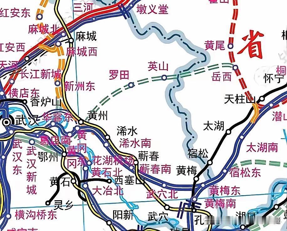 武汉到安庆的高铁让人有点纠结。如果按350高铁的标准修建，又怕批不下来。如果按