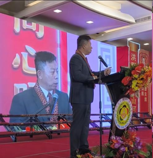 菲律宾地震爆发当晚，中菲庆祝建交，面对总统夫人中国大使一句不提援助！麻烦看官