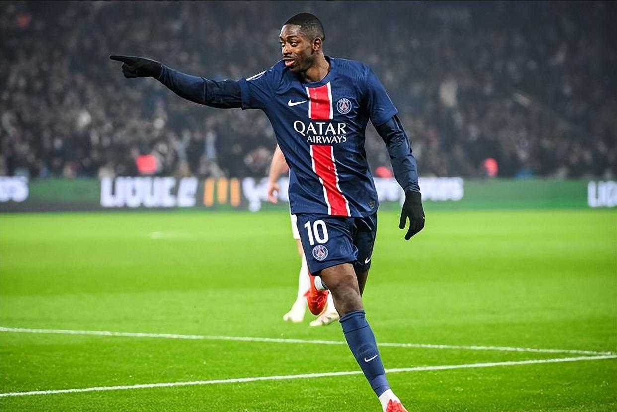 过分了！登贝莱今年还想拿金球奖？巴黎圣日耳曼2比0胜利物浦，总比分4比0晋级。