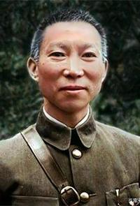 1935年，毛泽东大渡河陷死局，这时，李富春跑来说：“主席，一名晚清90岁秀才，