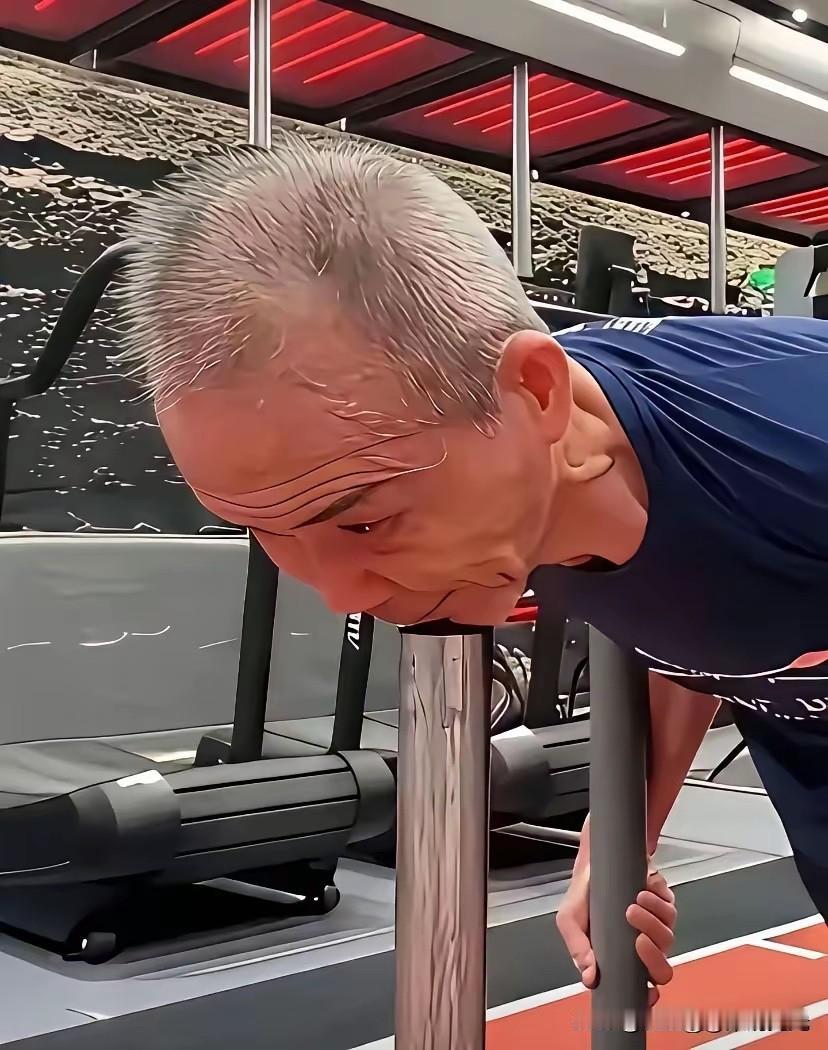 你会为了所谓的健康每天大汗淋漓健身吗？现在很多人都非常讲究生活质量，讲究肌肉美