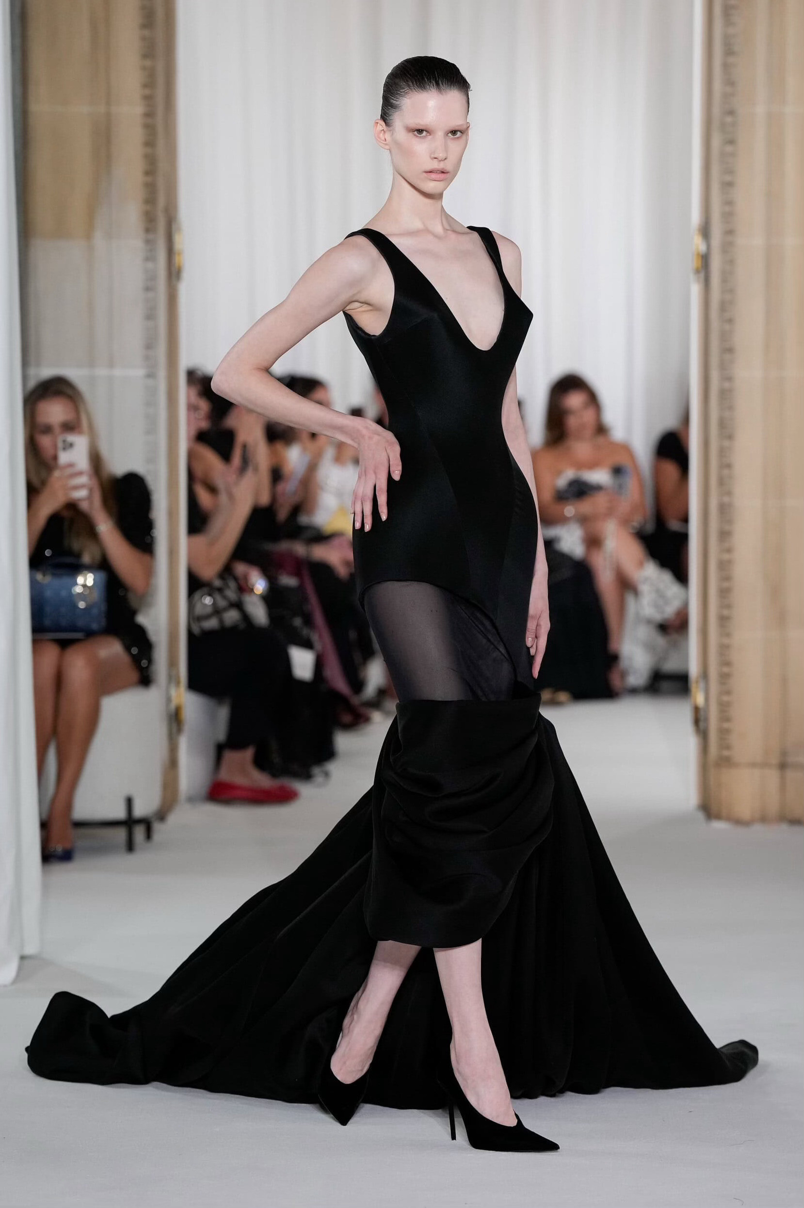 AshiStudioFall2025Couture美丽黑色🖤🖤?