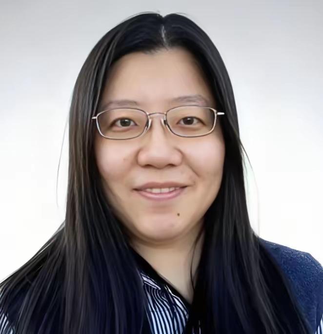 唐云清，上海中学超级学霸，奥数（CMO）金牌，16岁进北大的天才少女，哈佛大学博