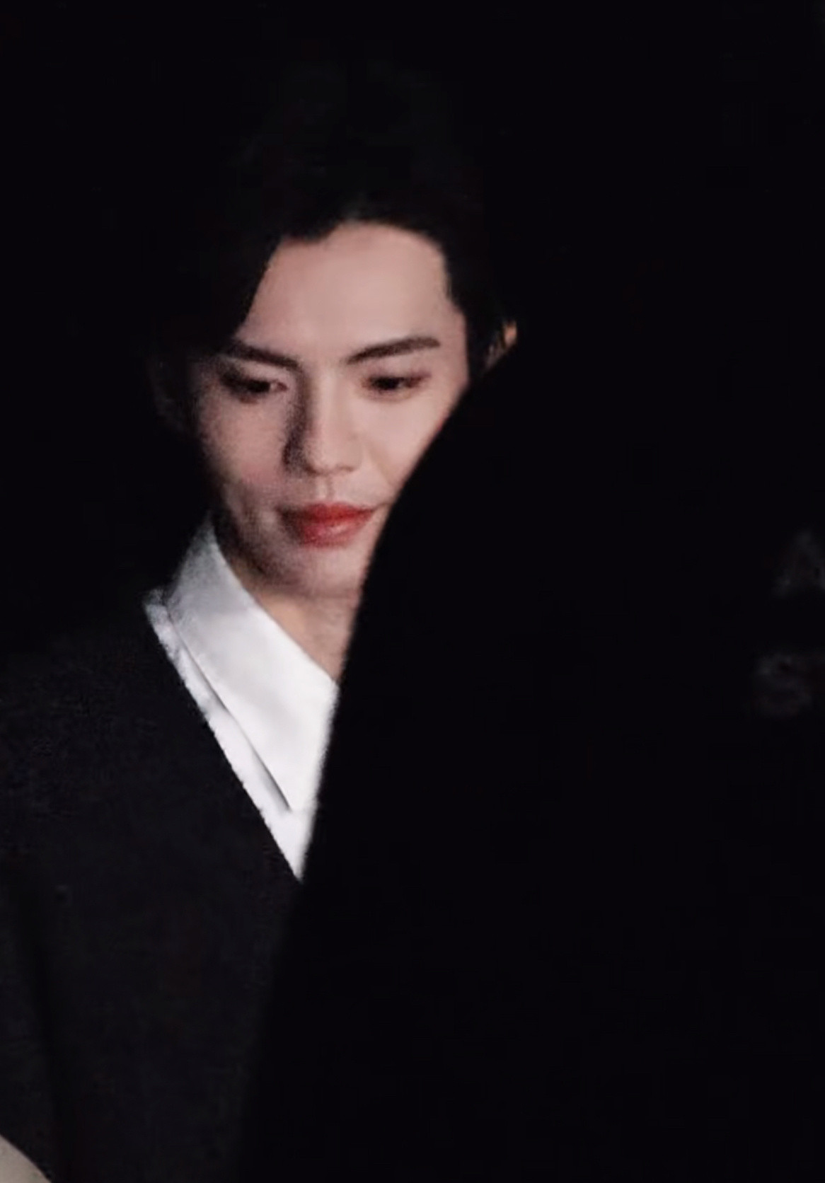 妈呀毕雯珺你快摆脱这个早期发型！