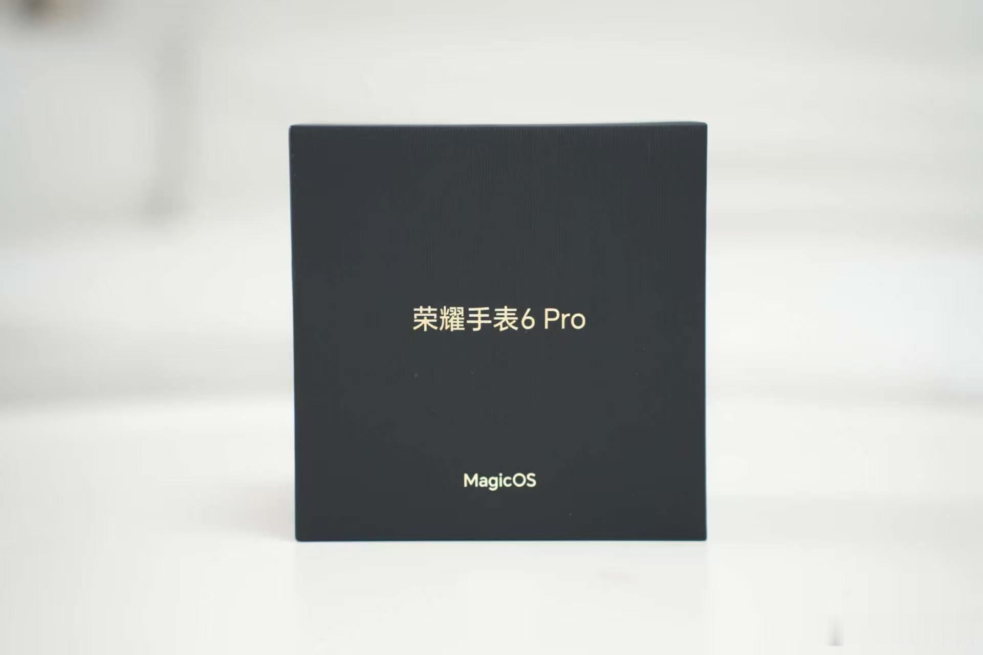 如果入手了荣耀Magic9系列，我建议再买个荣耀手表6Pro，要选这个黄色，很骚