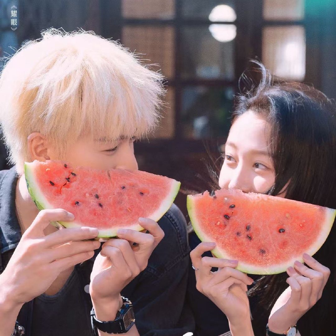 耀眼暂定520播出关晓彤李昀锐耀眼暂定520播出关晓彤、李昀锐《耀眼》网传暂定