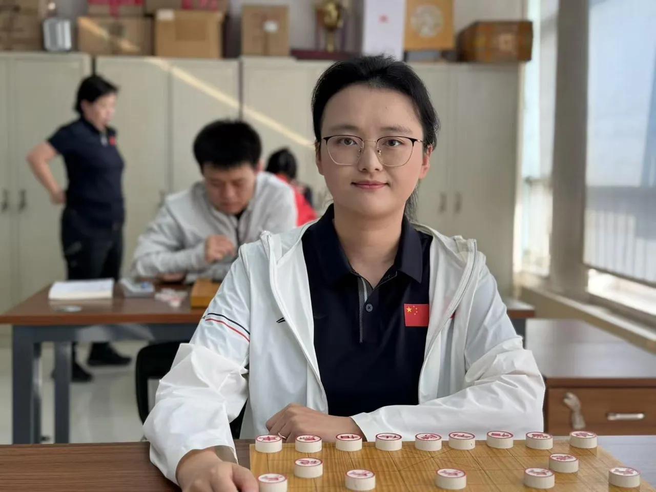 随着天天象棋个人赛的结束，今年象棋赛事全部结束。女子象棋唐丹是一枝独秀，绝对的女