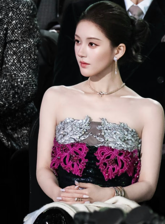 深夜的表白，藏不住的喜欢