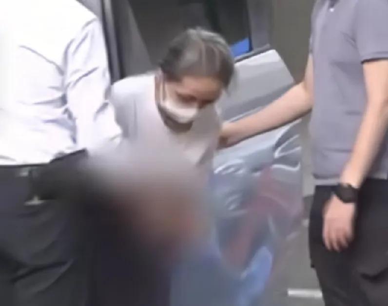 日本一桩令人心碎的人伦悲剧，戳中很多养老家庭的痛点。71岁女儿长期贴身照料102