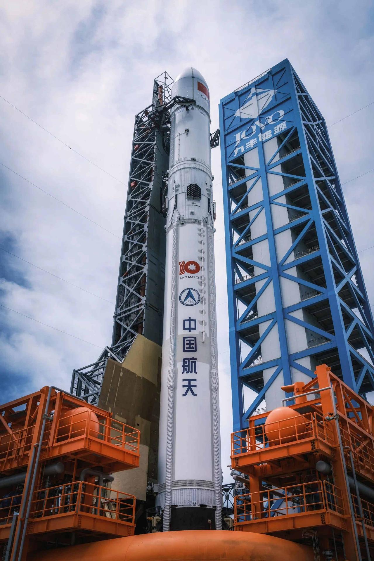中国可重复使用火箭首飞成功但需求驱动逻辑与SpaceX截然不同，国家星座组网刚性