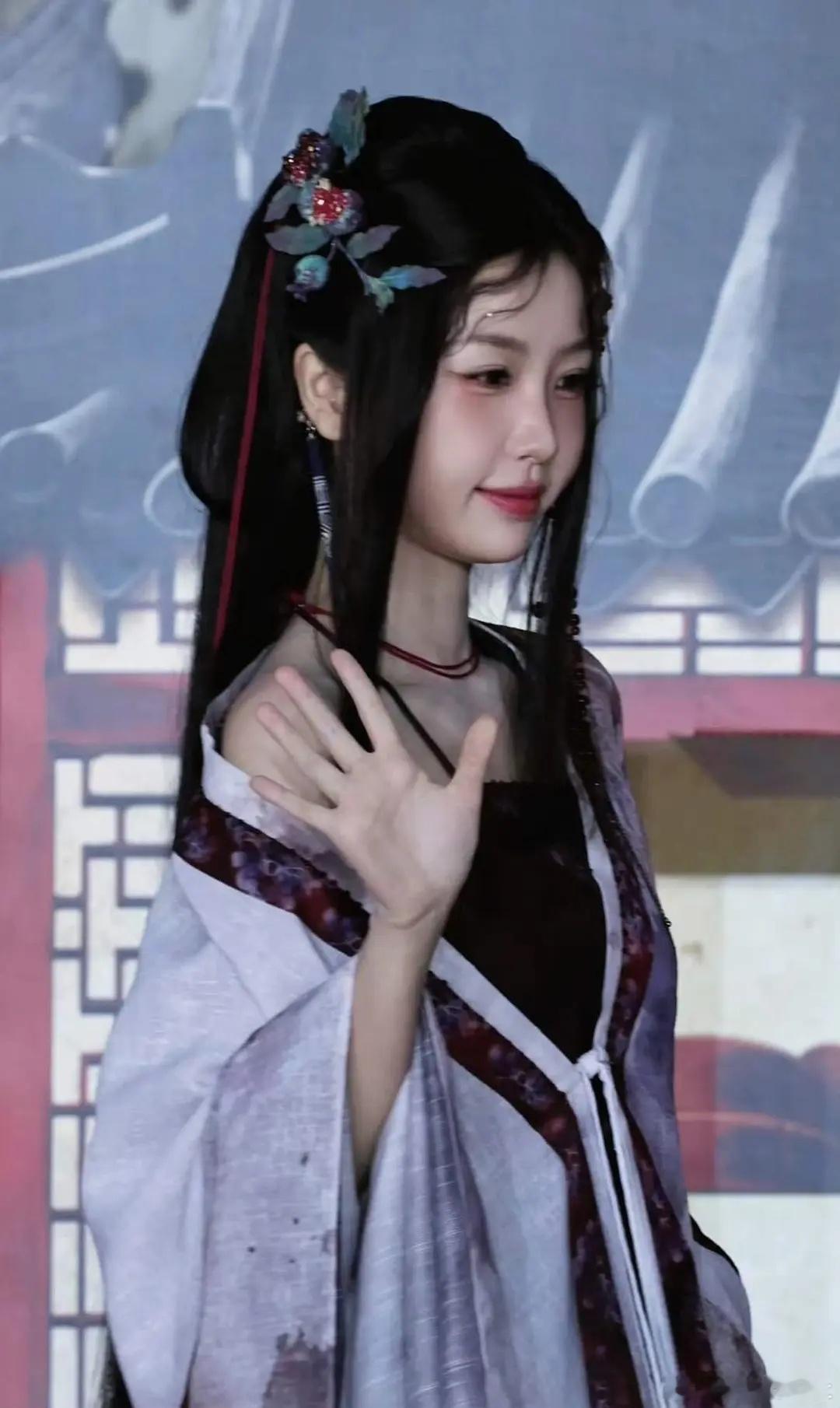 好不一样的虞书欣