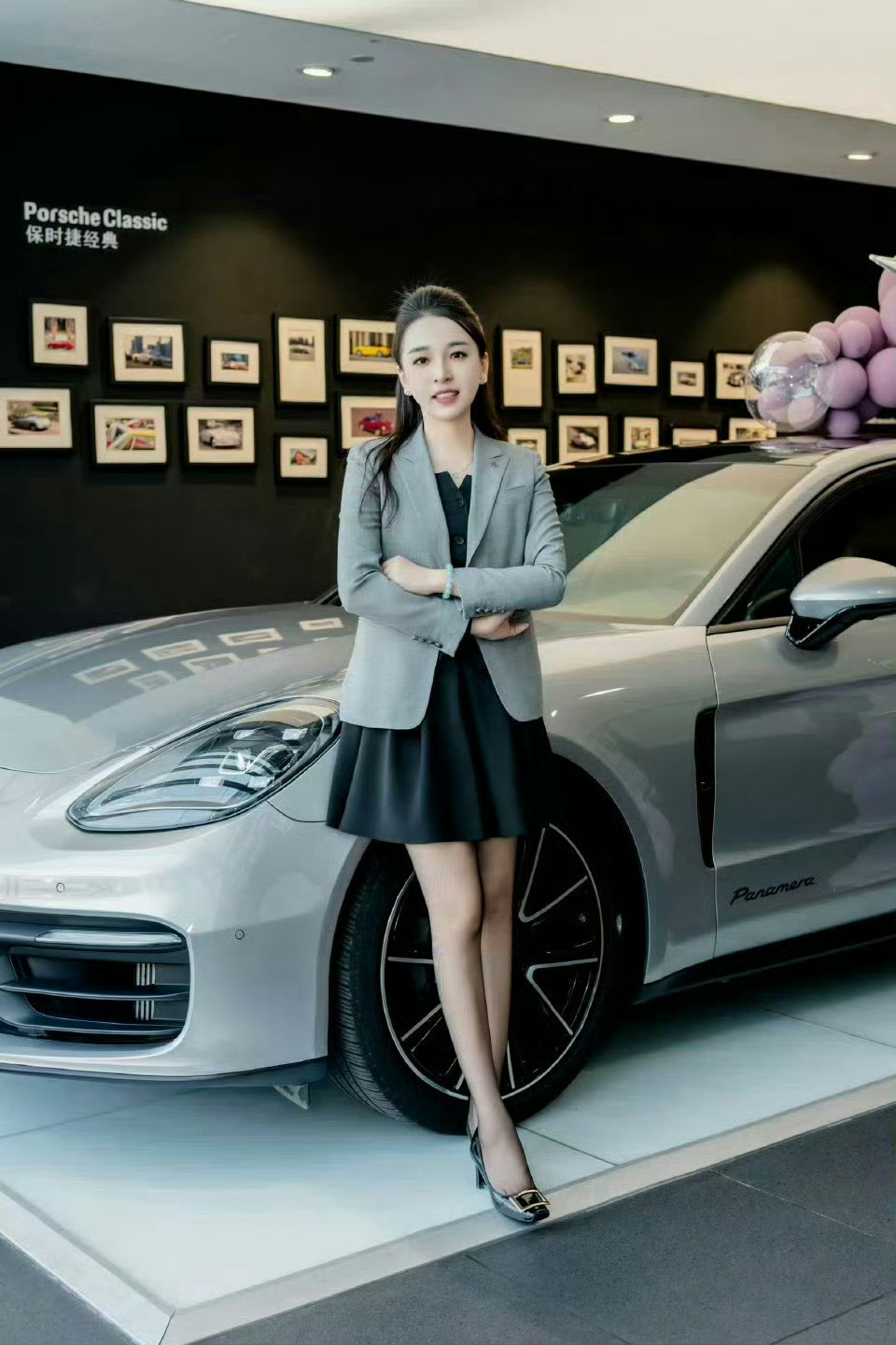 保时捷女销售再夺一季度销冠厉害，说明这姐的线索和渠道，以及客群十分稳固，也只认