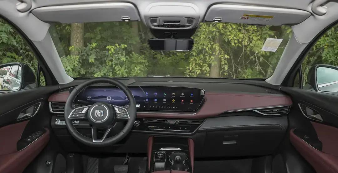 别克现在都这价了？我陪哥们去提车，听到报价都愣了一下。17万多落地，一台2.