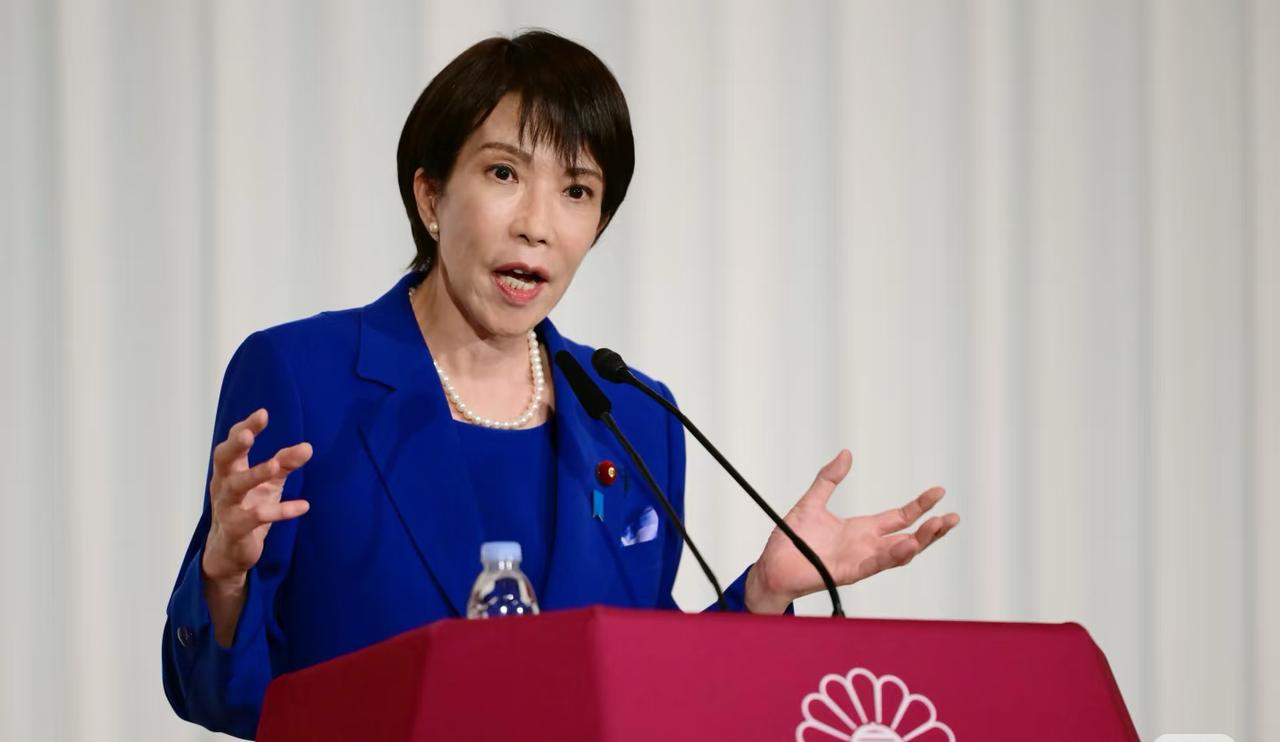 中方一提琉球历史，日本急眼抗议！背后藏三重隐忧，冲绳人早怨声载道：美军基地压得