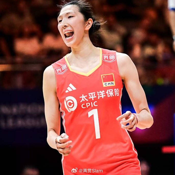 中国女排2026年世界女排联赛💥据报道，吴梦洁在训练中膝盖受伤，即将接受手