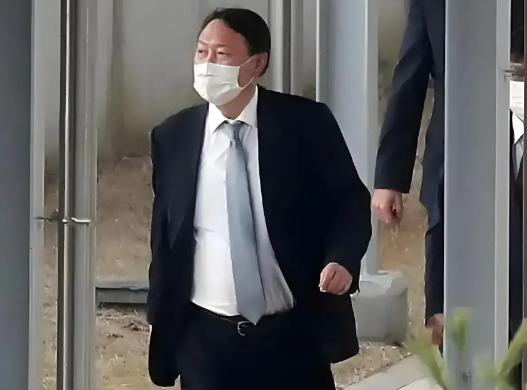 拿5000万人生死做诱饵，这个人太可怕了！如果不是韩国议员亲口所说、如果不是证