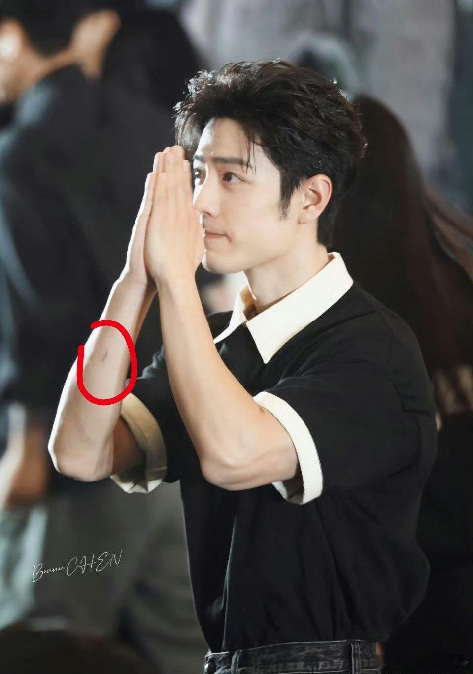 电影得闲谨制现在票房蹭蹭的往上涨，肖战应该很开心吧，票房好，演技好，故事好，口