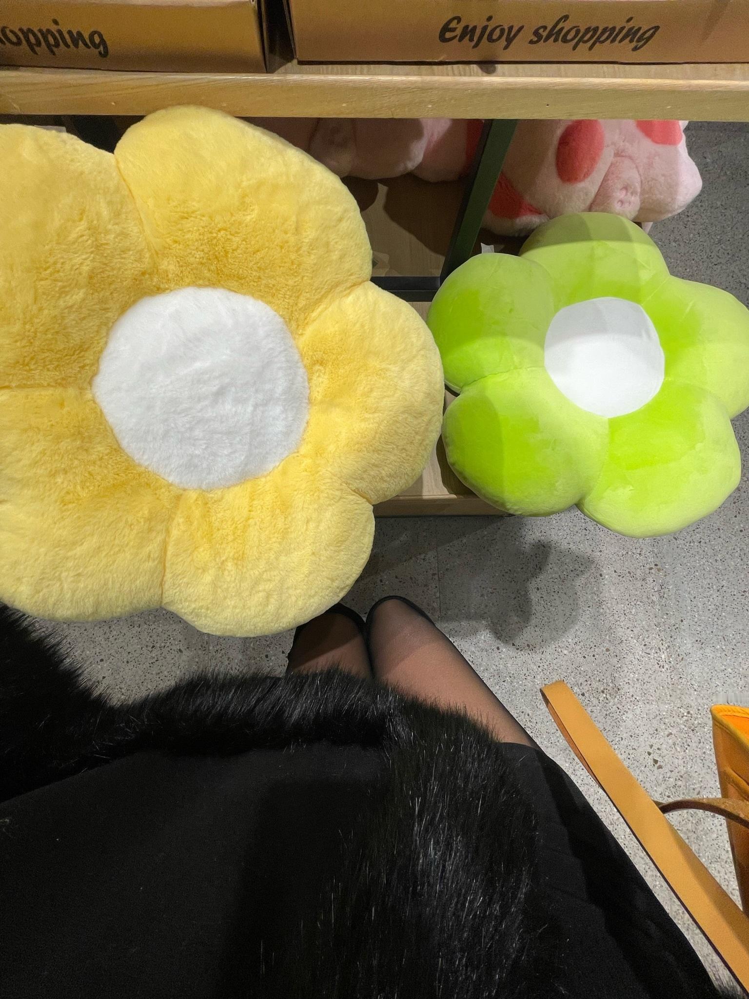 最喜欢逛饰品店了过膝靴