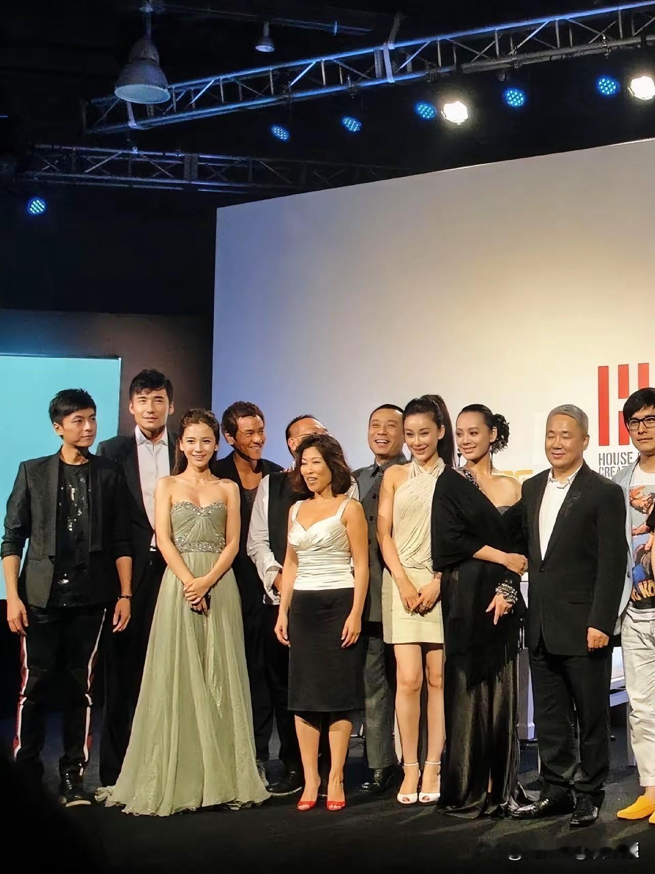 老天呐，突然有点理解黄晓明了。