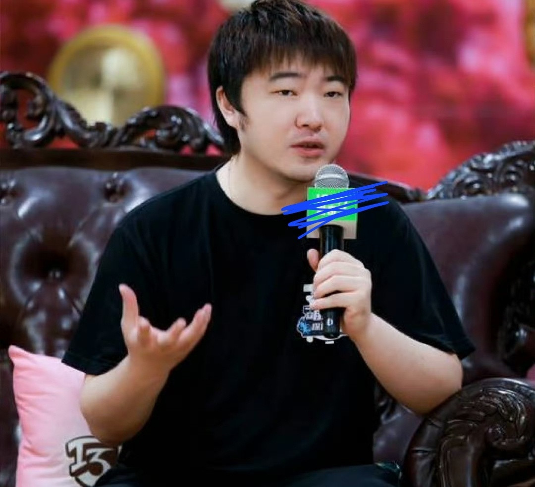 吴彤经历了一次病危我的天！吴彤导演居然被医院下病危告知书了！许多人对这个吴彤可能